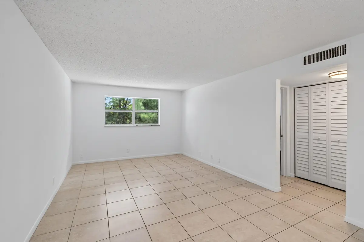 Completely Tiled at 450 SW 2ND Avenue 205, Boca Raton
