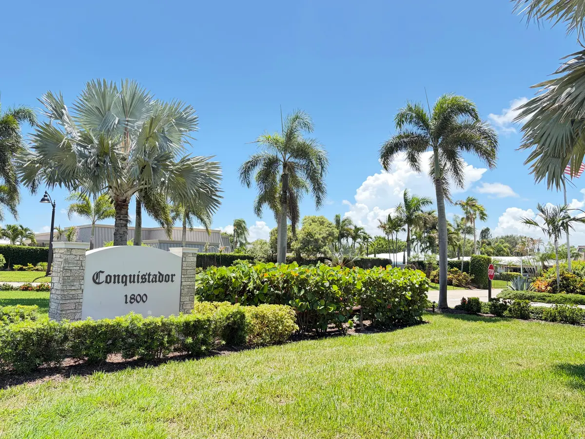 ENTRANCE at 1800 SE Saint Lucie Boulevard 9-305, Stuart