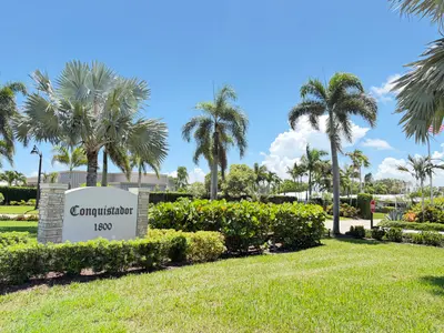 1800 SE Saint Lucie Boulevard 9-305, Stuart – Condominium for sale