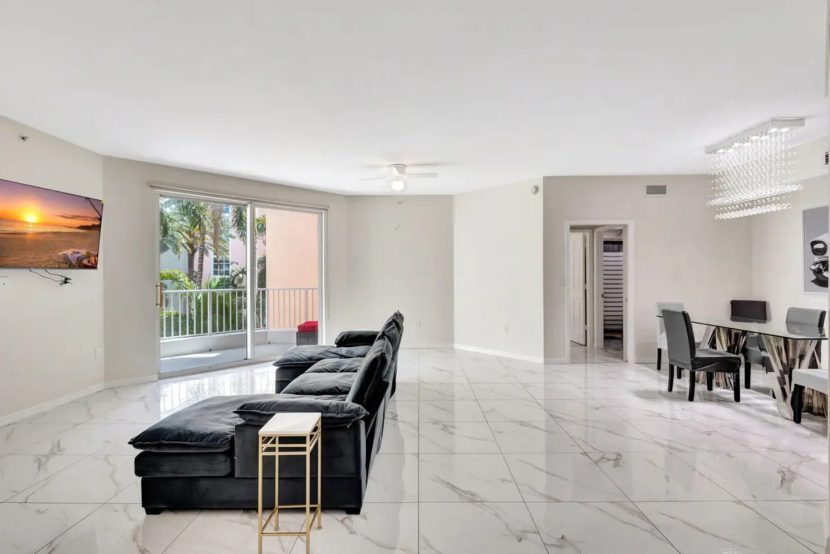 Living Room at 802 W WINDWARD Way 316, Lantana