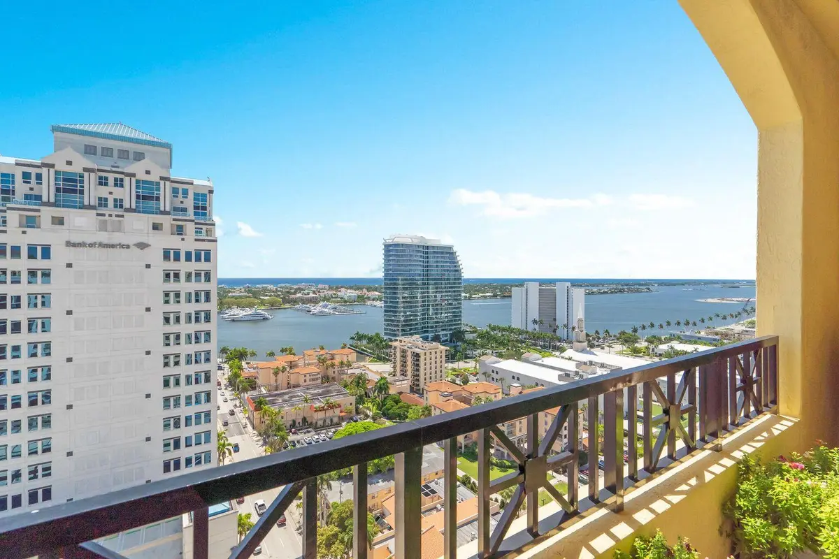 OC View at 801 S Olive Avenue 403, West Palm Beach