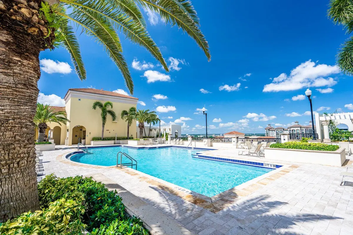 OC pool deck at 801 S Olive Avenue 403, West Palm Beach
