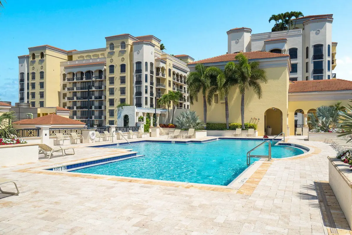 OC pool deck 2 at 801 S Olive Avenue 403, West Palm Beach
