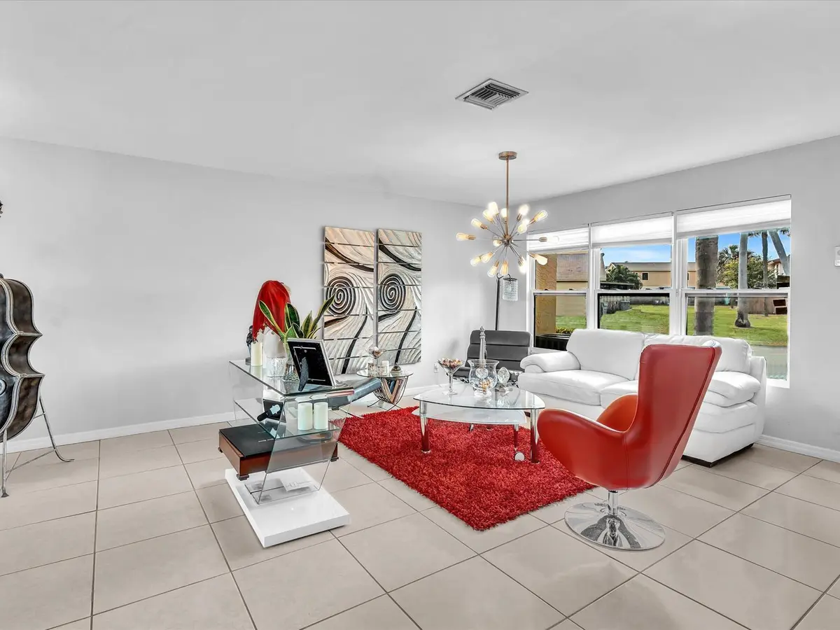WhatsApp Image 2026-08-13 at 6.31.59 AM at 3370 BEAU RIVAGE Drive 3A, Pompano Beach