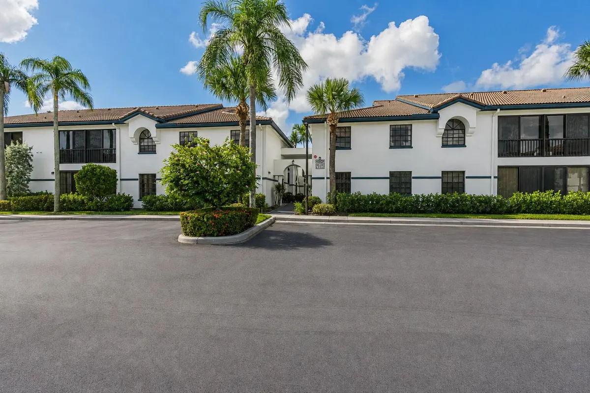 outside of illustre at 5136 FLORIA Drive H, Boynton Beach