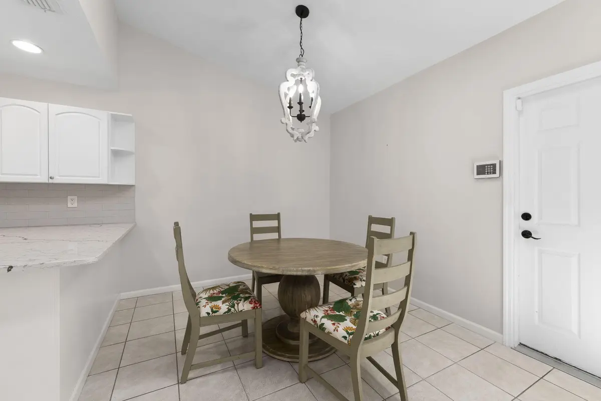 25-web-or-mls-DSC02012 - Copy at 1543 PHEASANT Walk A, Fort Pierce