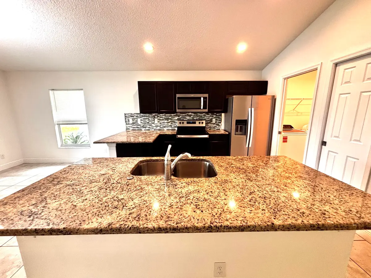Kitchen at 9558 SEA SPRAY Drive, Fort Pierce