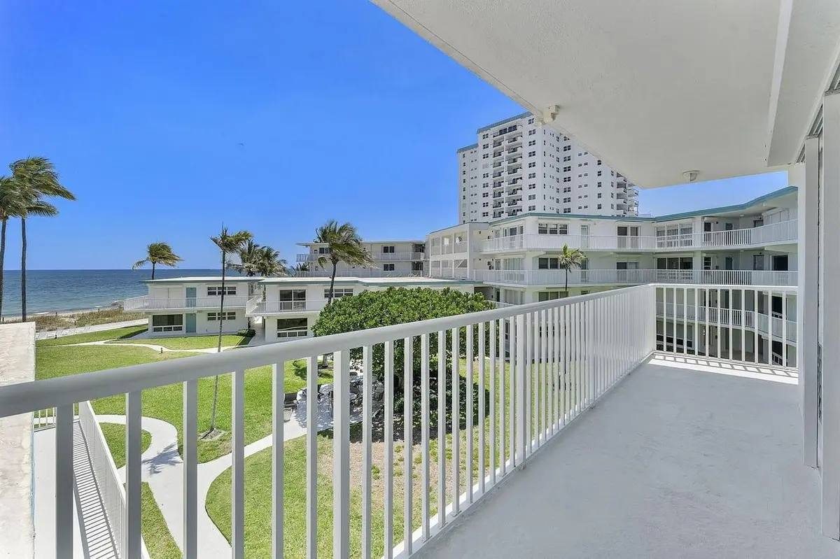 Photo 8 at 1470 S OCEAN Boulevard 903, Lauderdale-By-The-Sea
