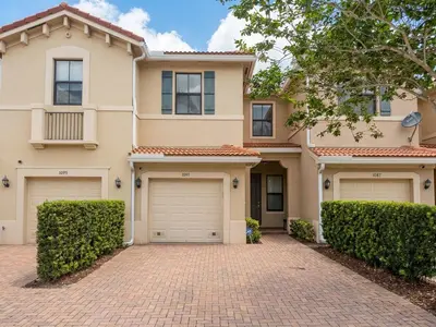 1091 NW 33RD Street, Pompano Beach – Townhouse for rent