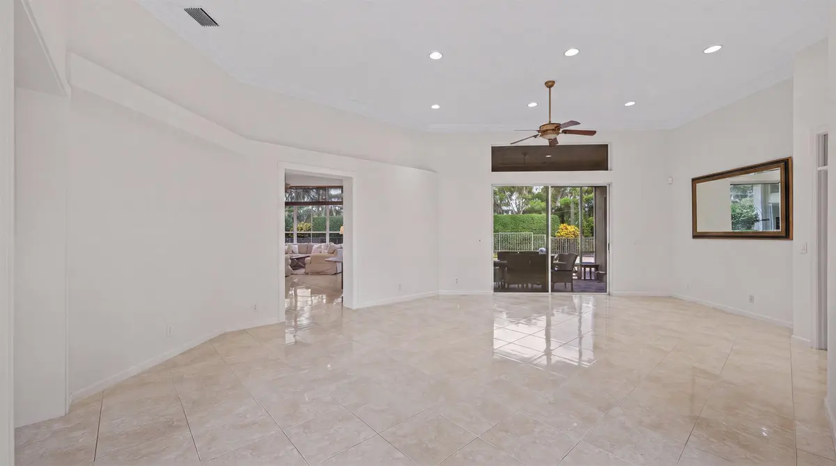 Living Room at 893 FOREST GLEN Lane, Wellington