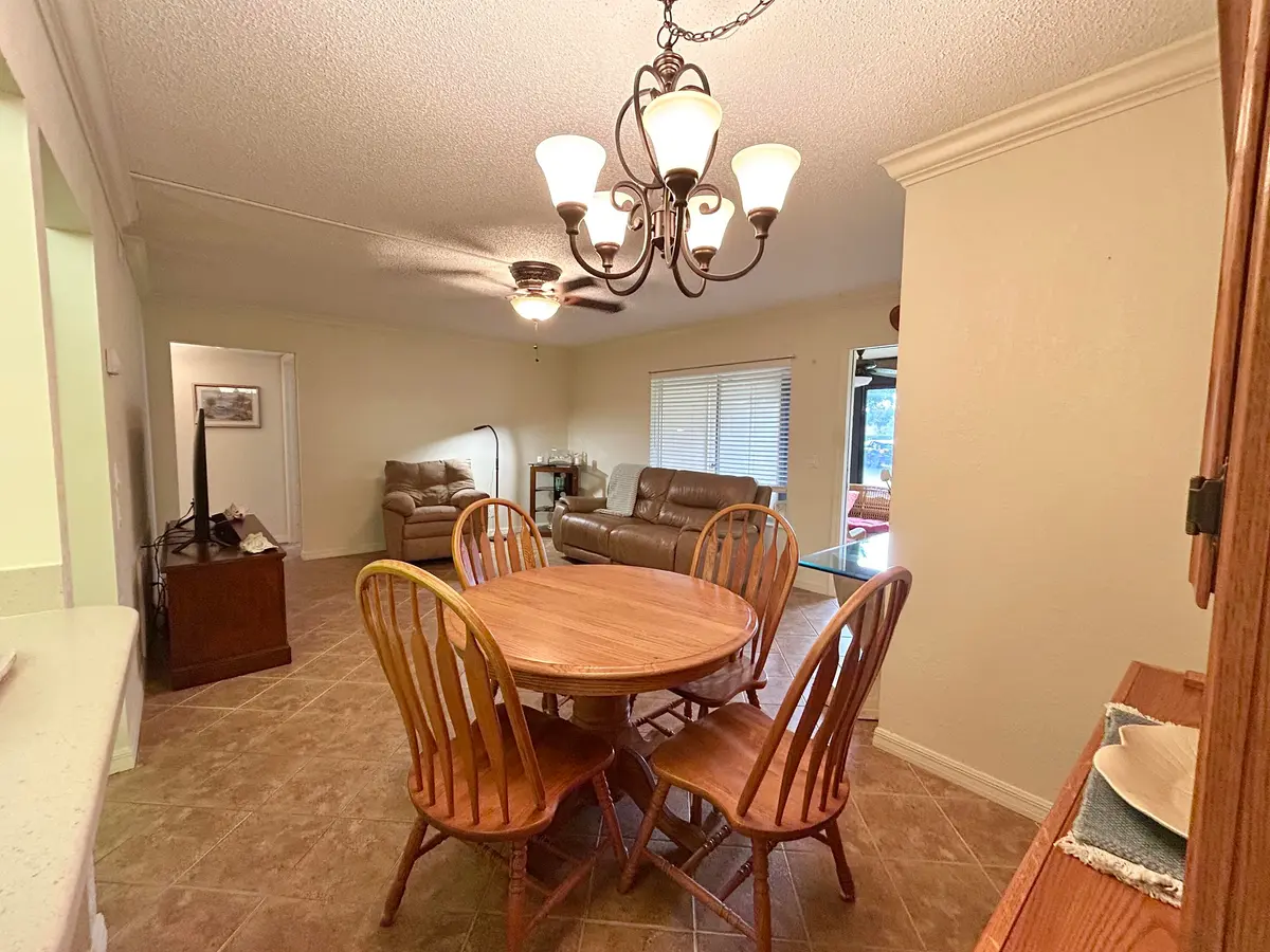DINING NOOK at 131 LAKE PINE Circle D-1, Greenacres