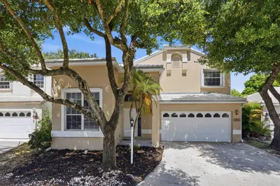 9516 NW 8TH Circle, Plantation – sold