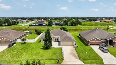 5852 NW Ethel Court, Port St. Lucie – Single Family Residence for sale