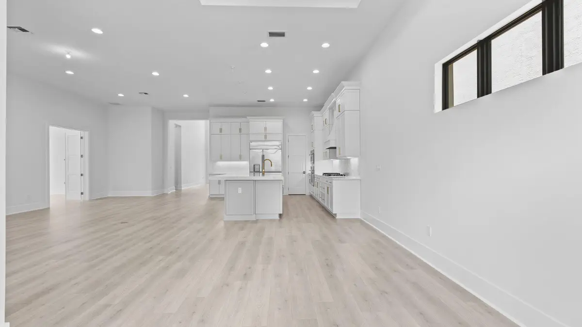 Kitchen-Great Room at 13294 Artisan Circle, Palm Beach Gardens