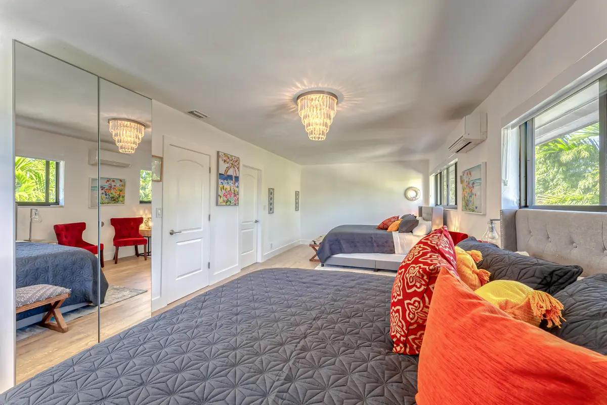 vadim-4 at 2009 SE 24 Avenue, Fort Lauderdale