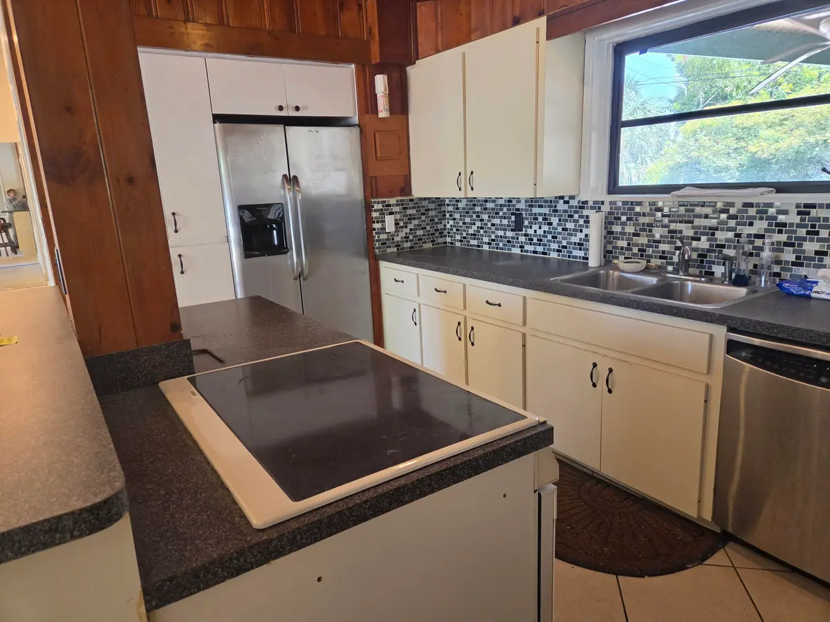 704-kitchen1 at 704 NE 22ND Drive 1-4, Wilton Manors