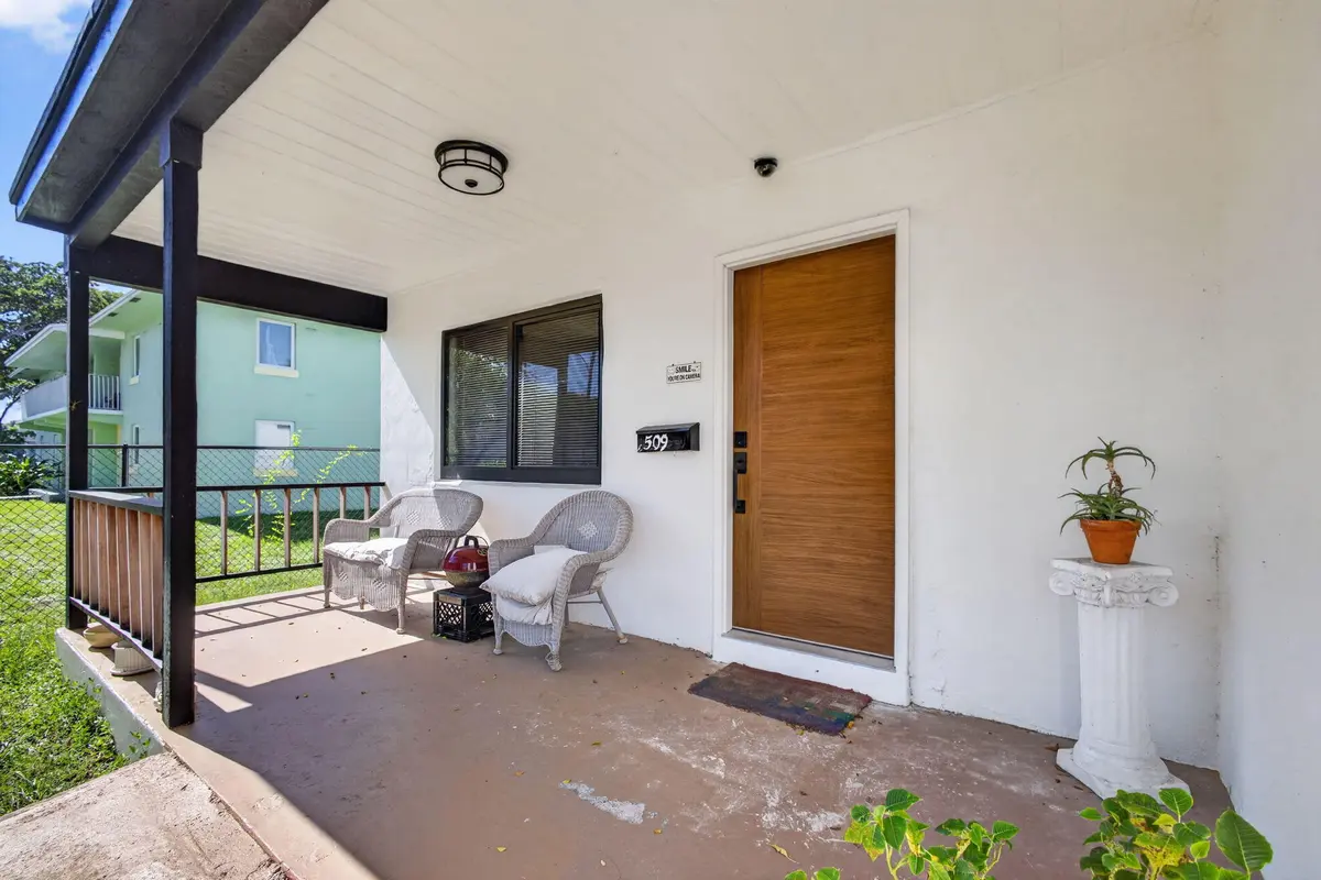Covered front porch at 509 20TH Street, West Palm Beach
