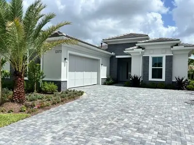 12173 Arbordale Way, Palm Beach Gardens – Single Family Residence for sale