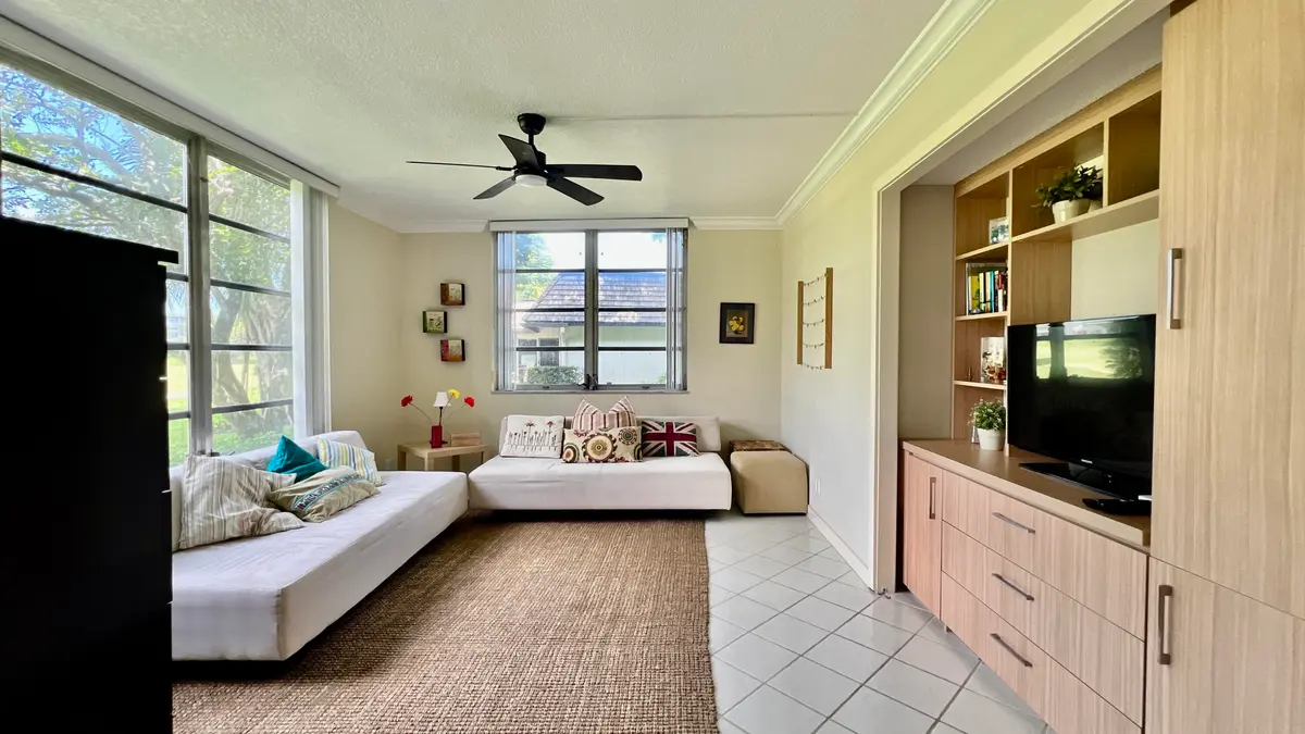 IMG_0715 at 4017 N CYPRESS Drive 101, Pompano Beach
