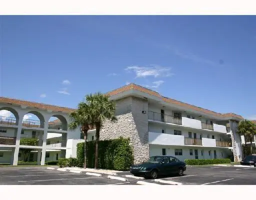 5601 NW 2nd Ave at 5601 NW 2nd Avenue 326, Boca Raton