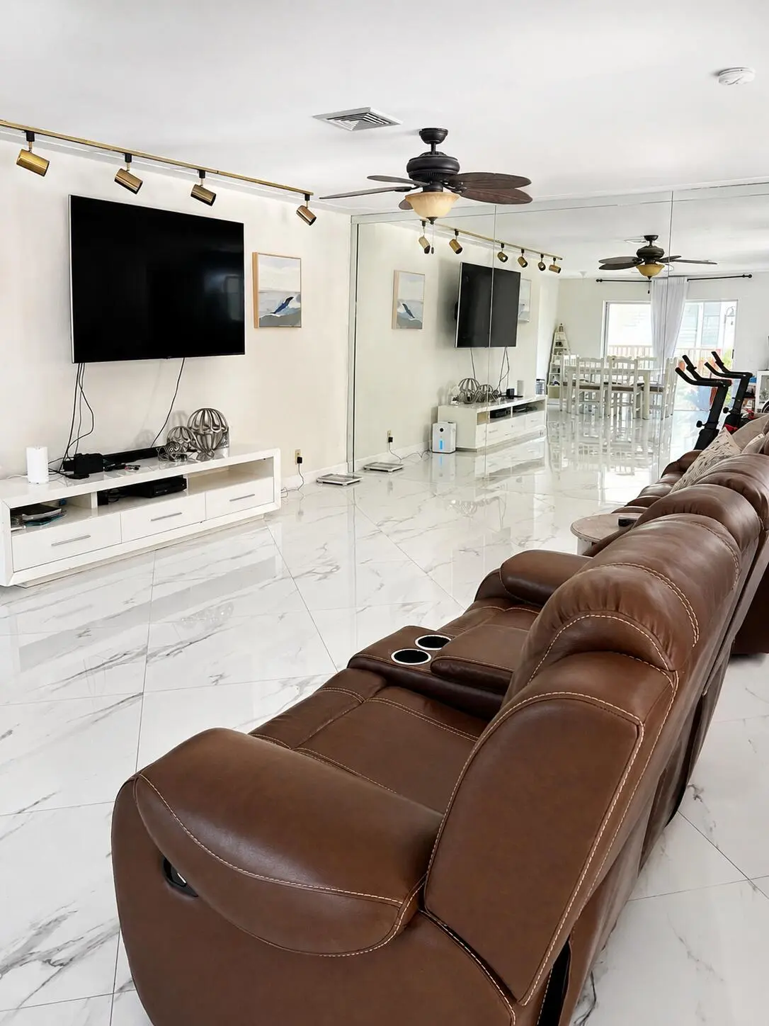 9969B4D3-39C3-4DDC-B114-825784497835 at 2644 NW 84TH Avenue, Coral Springs