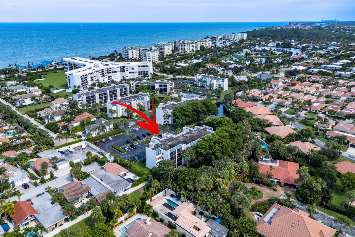 Near the beach at 1605 S US HIGHWAY 1 E204, Jupiter
