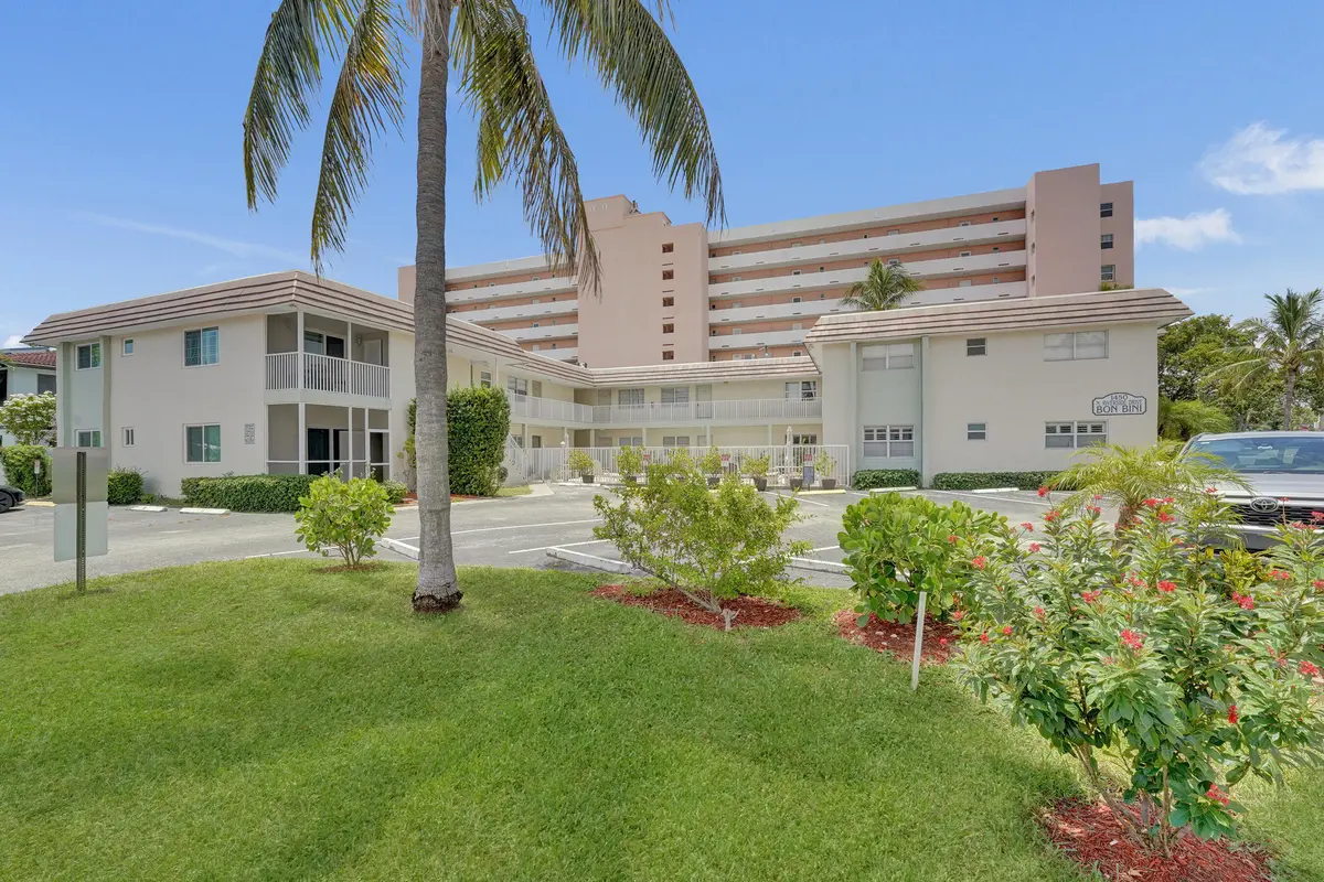 DSC06789 at 1450 N RIVERSIDE Drive 103, Pompano Beach