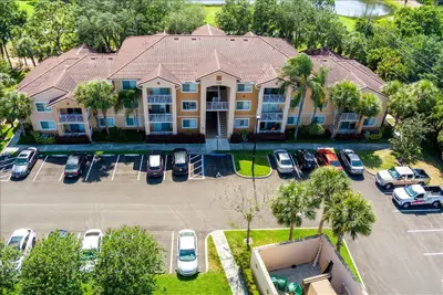 151 SW Palm Drive 106, Port St. Lucie – Condominium for sale