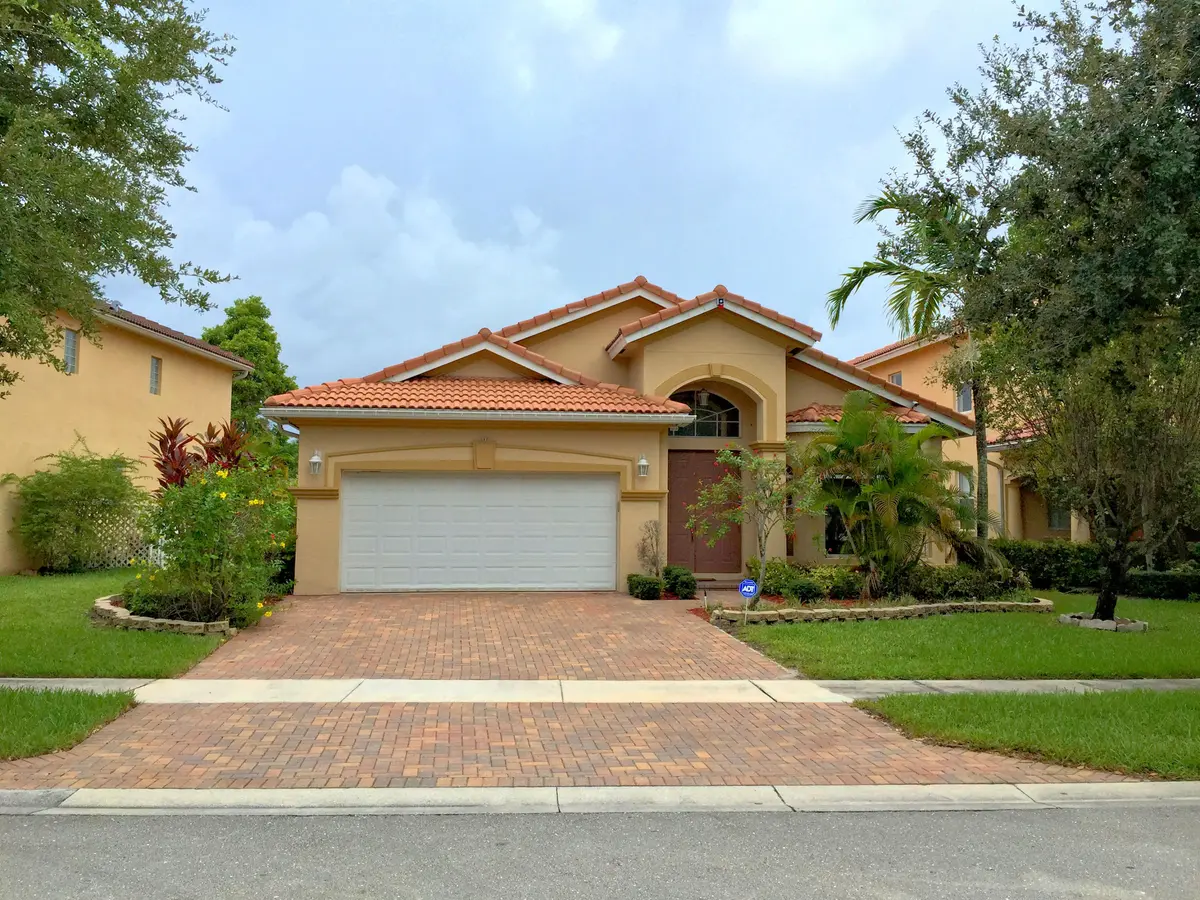 front at 873 Gazetta Way, West Palm Beach