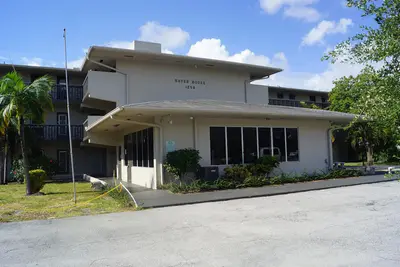 1250 E SAMPLE Road 303, Pompano Beach – Condominium for sale