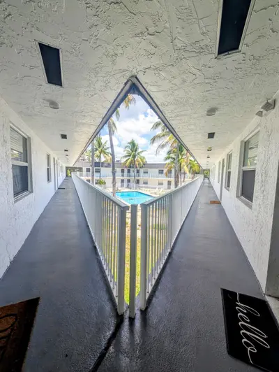 1470 N DIXIE Highway 44, Fort Lauderdale – Condominium for rent