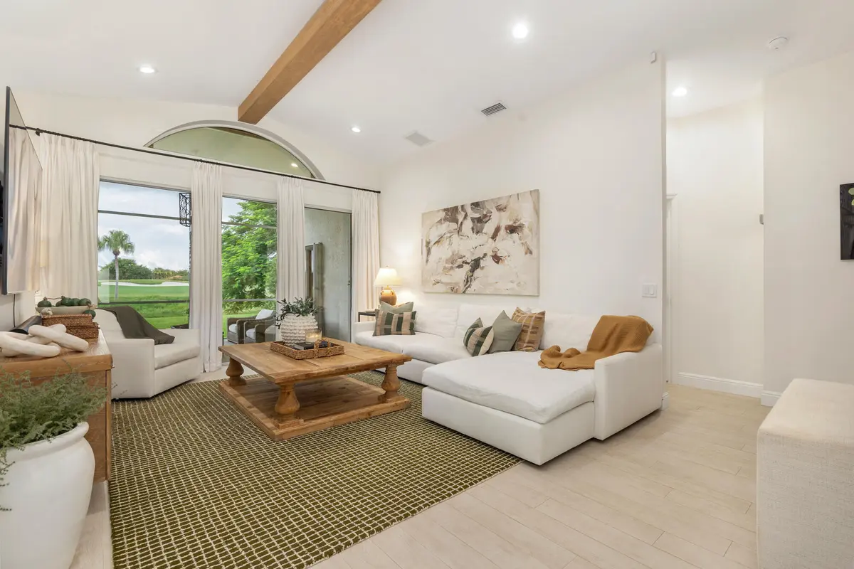 low-7 at 1839 S Club Drive, Wellington