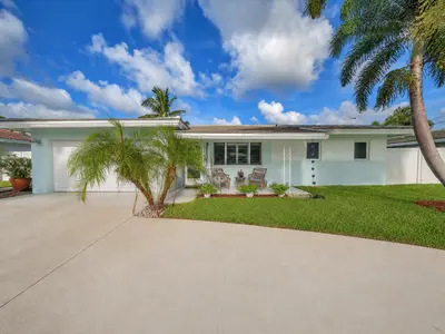 380 SE 5th Avenue, Pompano Beach – Single Family Residence for sale