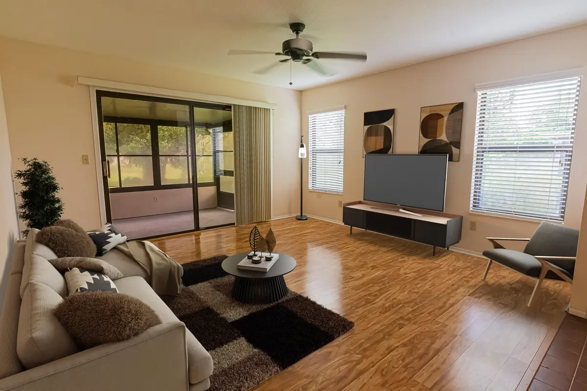 virtually staged - living at 1566 SE Dewberry Court, Port St. Lucie