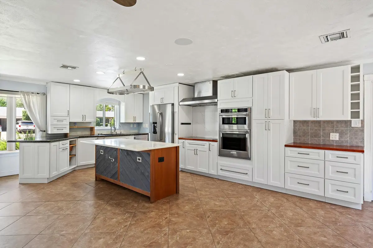 Kitchen at 1 WINDSOR Road, Jupiter