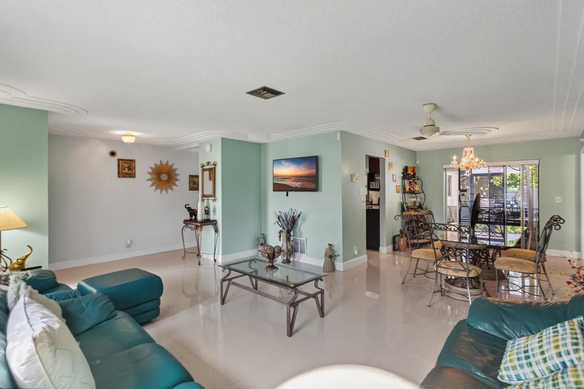 585A7867 at 3750 NW 73rd Avenue, Lauderhill