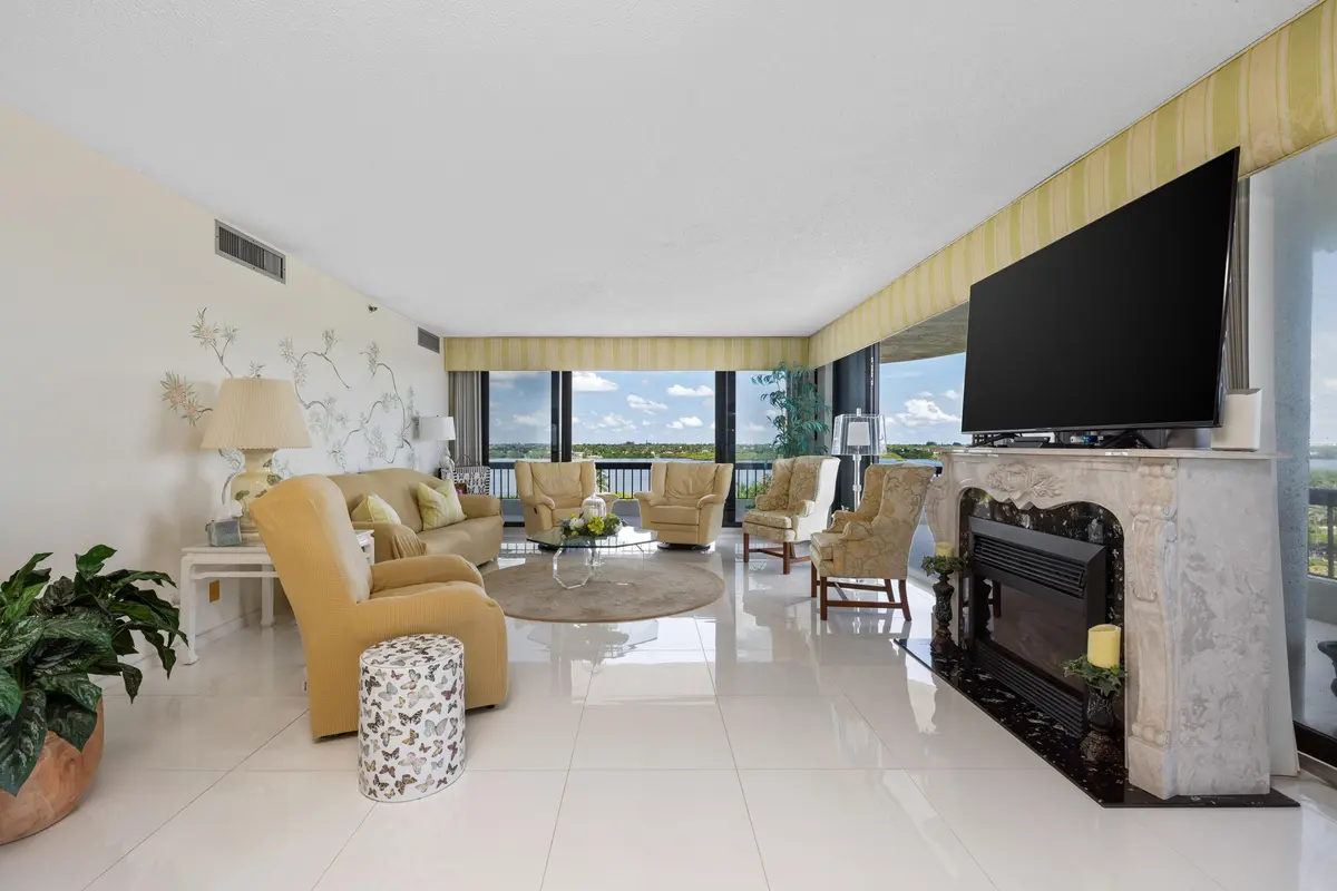 10_et6a0693 at 2660 S OCEAN Boulevard 603N, Palm Beach