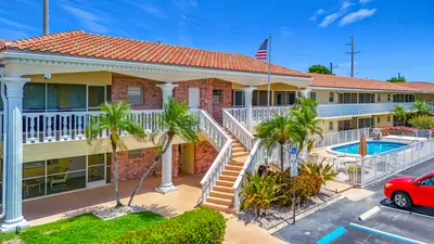 2121 NE 68th Street 109, Fort Lauderdale – Condominium for sale