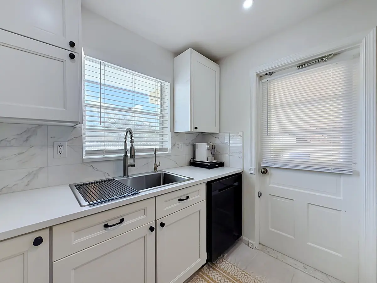 Kitchen at 2121 NE 68th Street 109, Fort Lauderdale