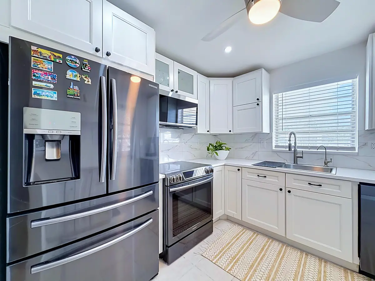 Kitchen at 2121 NE 68th Street 109, Fort Lauderdale