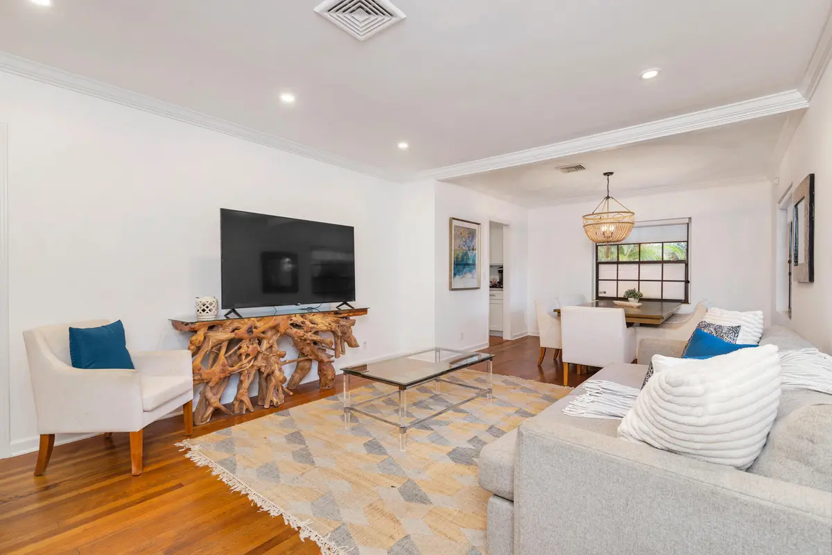 low-6 at 300 35th Street, West Palm Beach