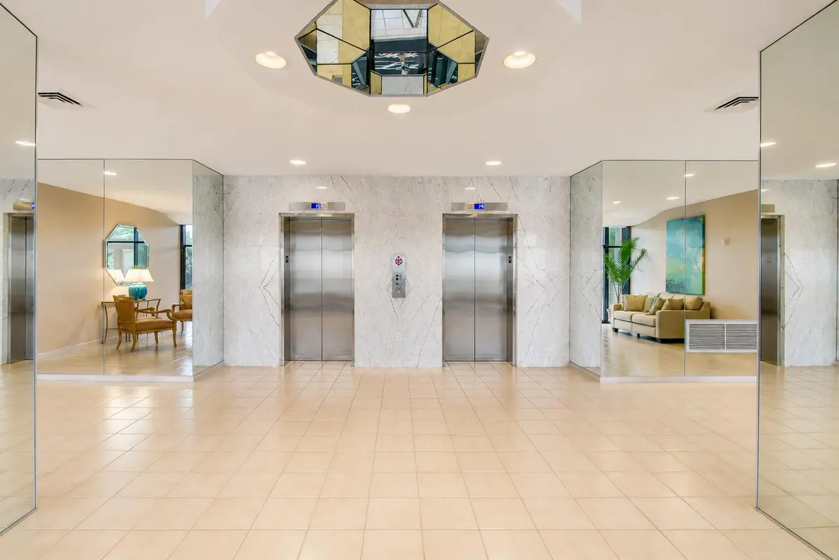 Lobby Elevators at 2400 Presidential Way 1105, West Palm Beach