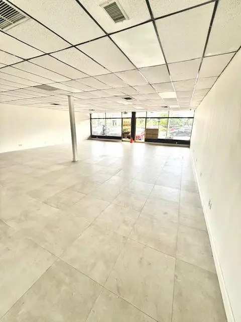 Photo 6 at 400 E Oakland Park Boulevard 404, Oakland Park
