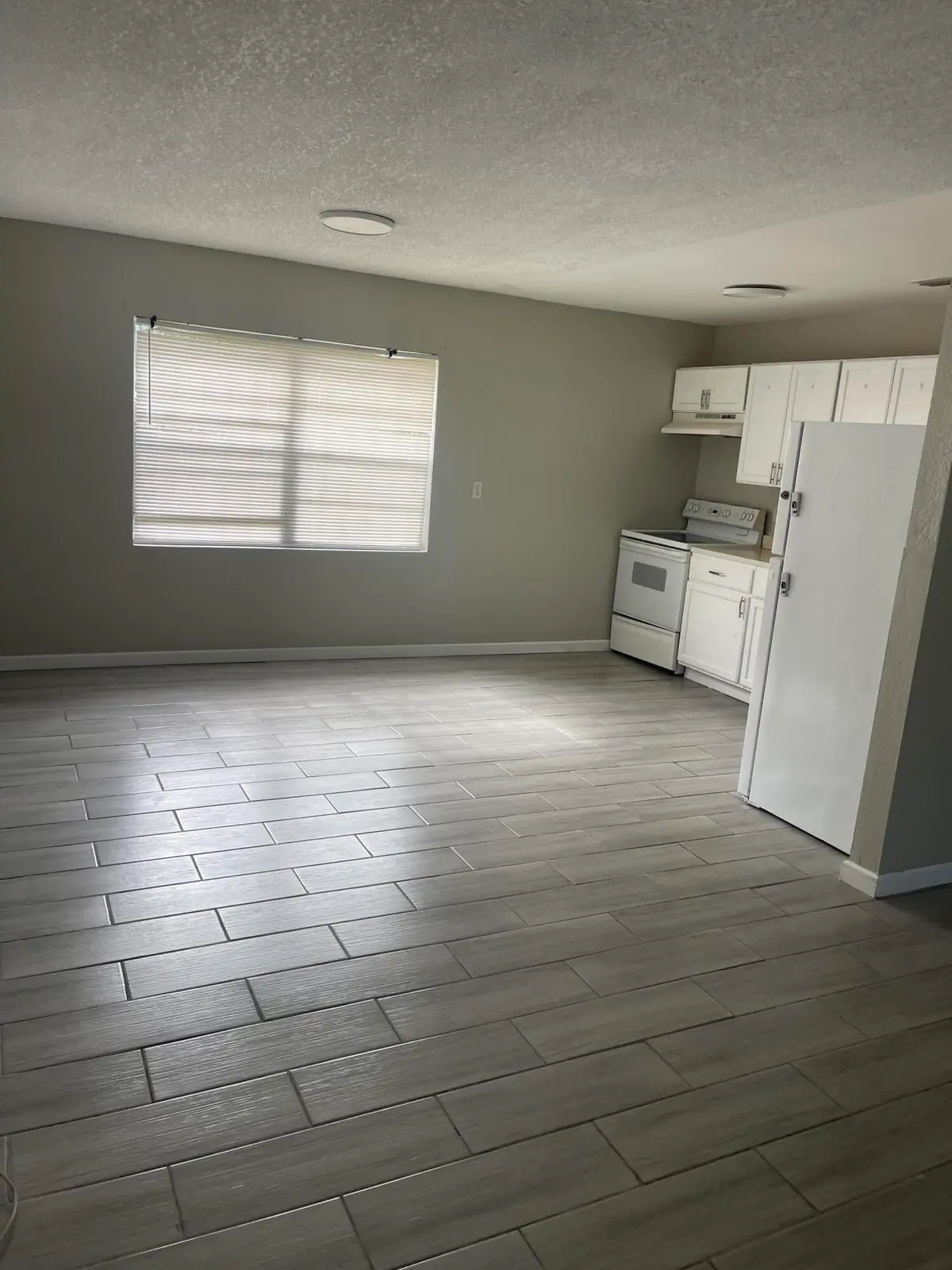 IMG_3039 at 805 N 27TH Street, Fort Pierce