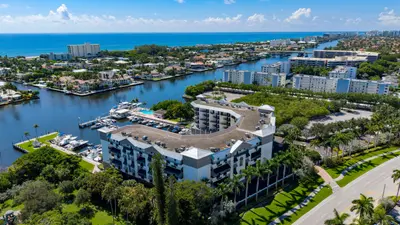 1035 S Federal Highway Ph-11, Delray Beach – Condominium for sale