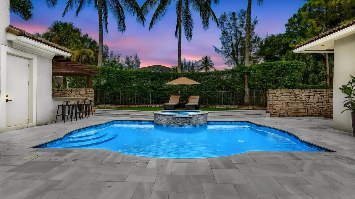 7-web-or-mls-DSC01693 day to dusk at 8948 PINEBROOK Court -, Parkland