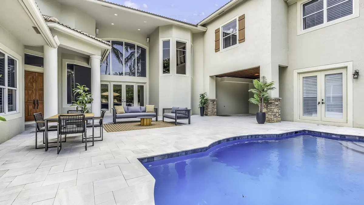 10-web-or-mls-DSC01703 at 8948 PINEBROOK Court -, Parkland