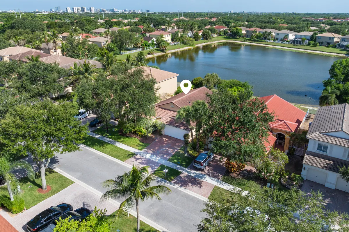 Aerial at 4977 Victoria Circle, West Palm Beach