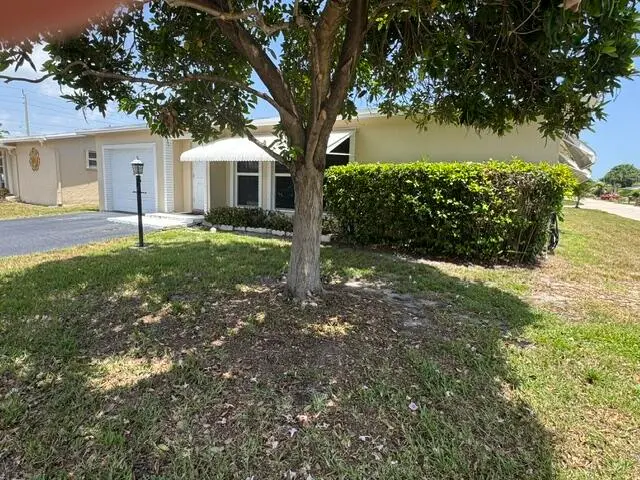 IMG_1013 at 4890 NW 14th Terrace, Deerfield Beach