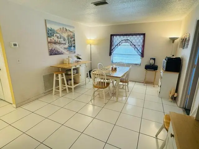 IMG_0996 at 4890 NW 14th Terrace, Deerfield Beach